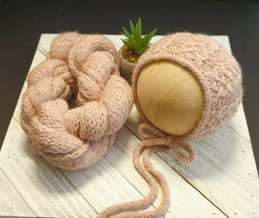 Clarke Newborn Bonnet & Wrap Set