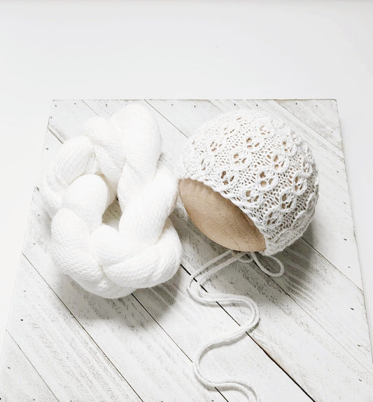 Kinsley Bonnet & Wrap Set