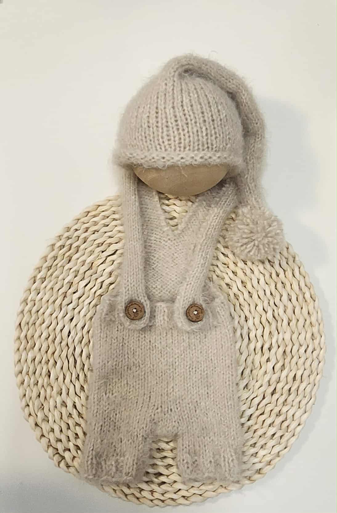 Newborn ExLong Sleepie Cap and Luca Short Overalls