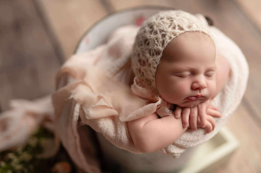 Newborn Victoria Bonnet