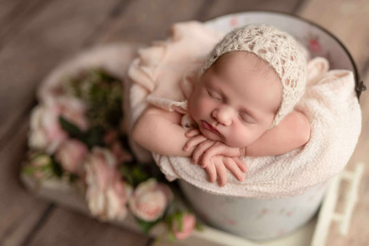 Newborn Victoria Bonnet