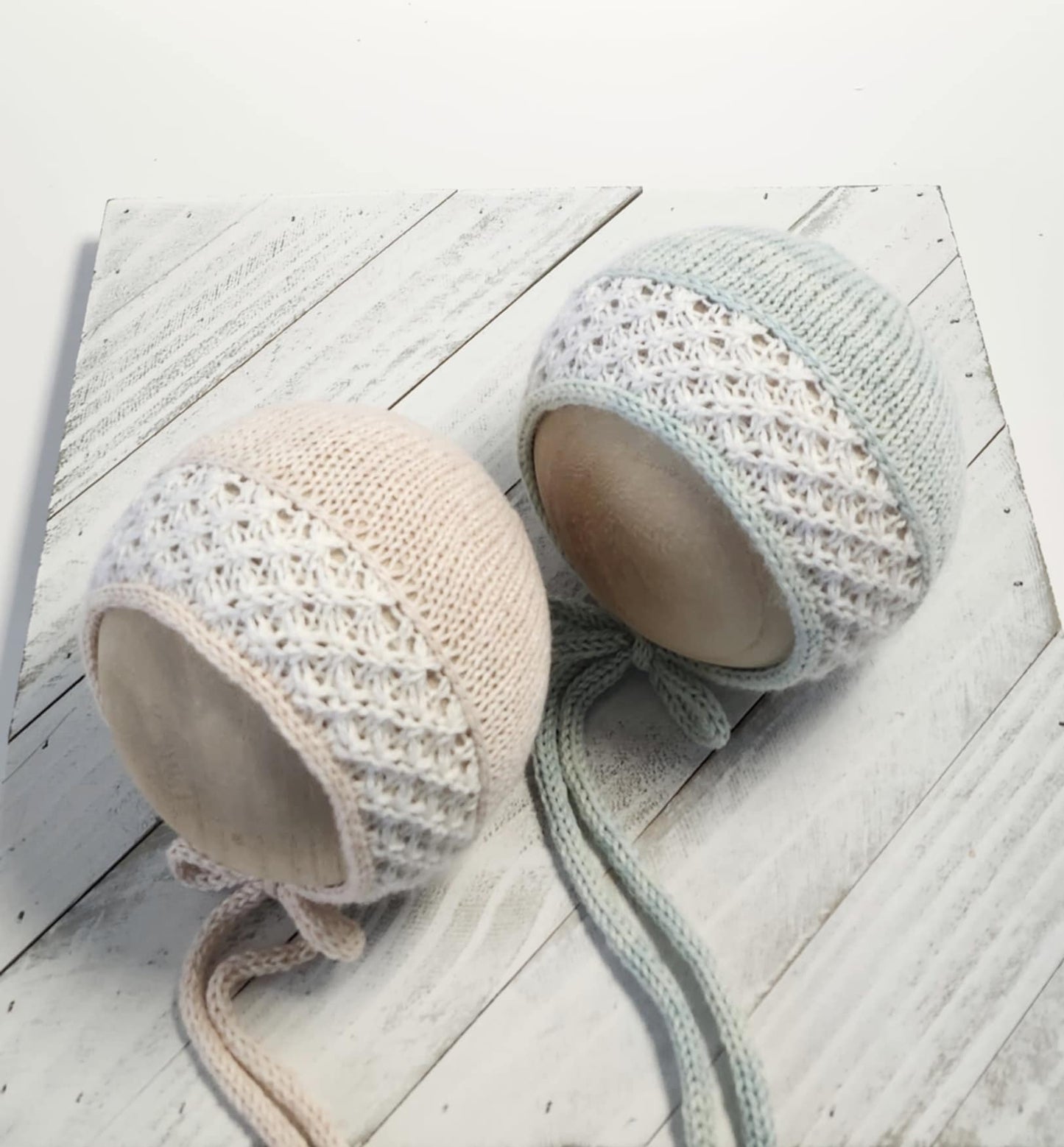 Newborn Flora Bonnet