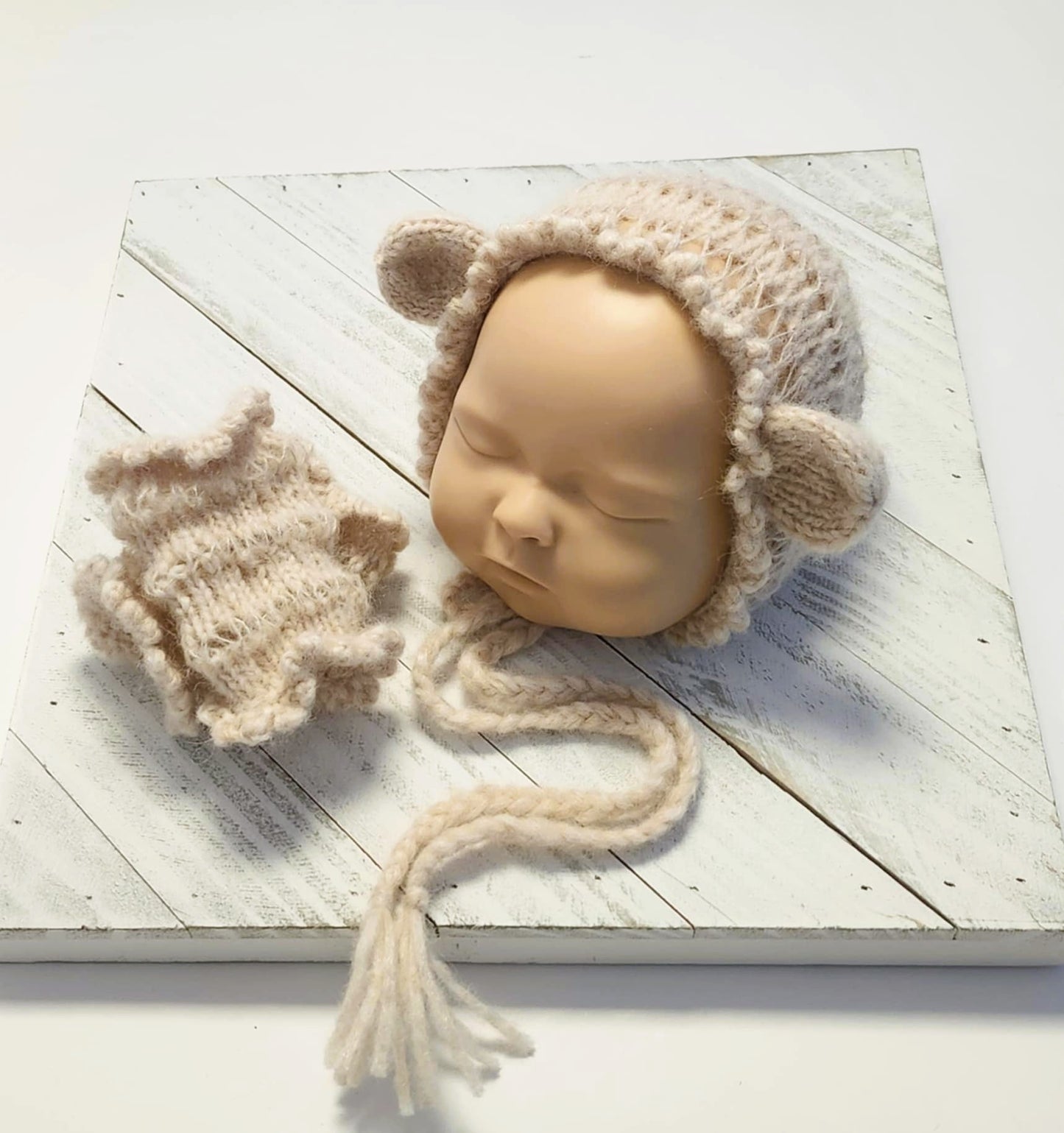 Newborn Madison Bear Bonnet & Leggies