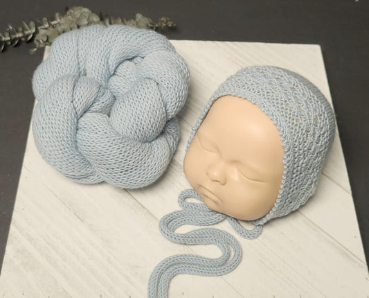 Sara Bonnet & Wrap Set