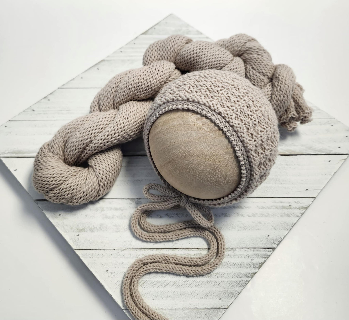 Bailey Bonnet & Wrap Set