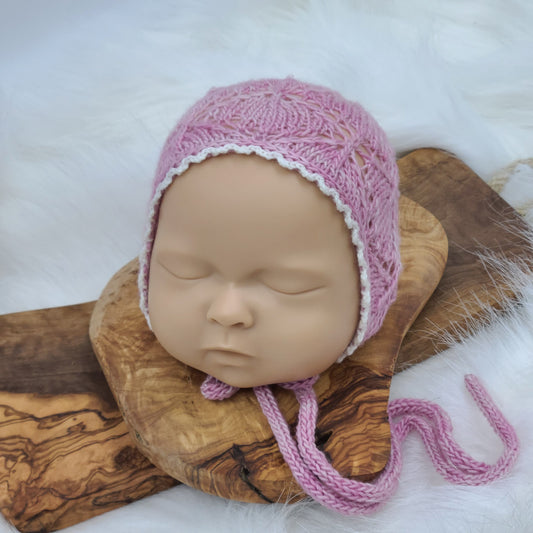 Newborn Mariposa Bonnet RTS