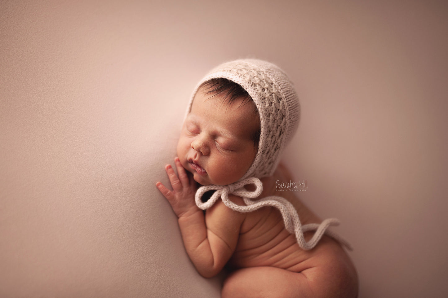 Newborn Flora Bonnet