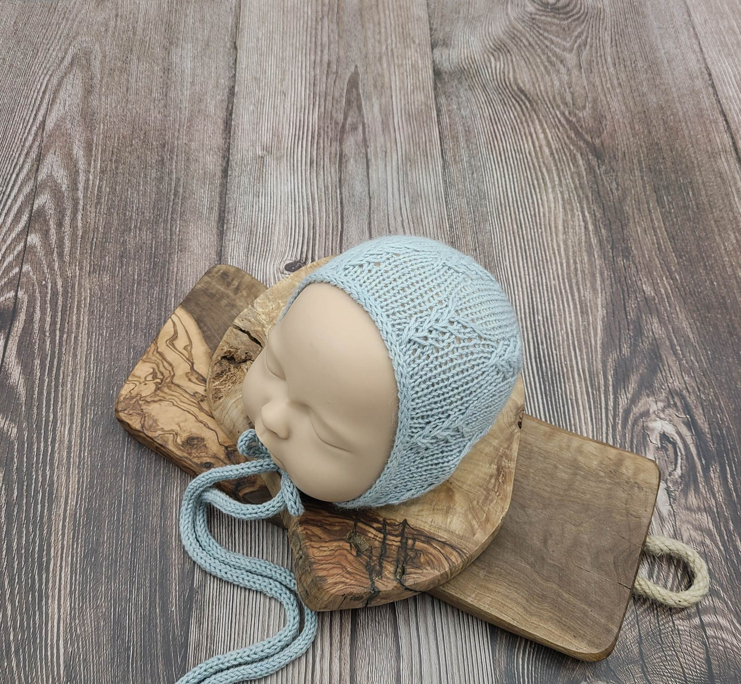 Juniper Bonnet
