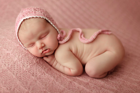 Newborn Mariposa Bonnet RTS