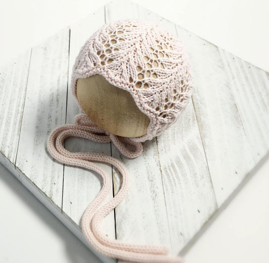 Lily Bonnet