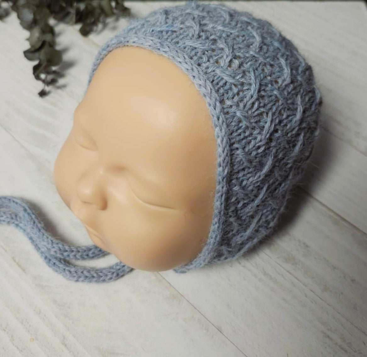 Newborn Jewels Bonnet