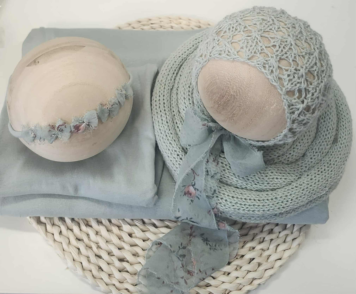 Victoria Bonnet & Wrap 80"+ in Powder Sage