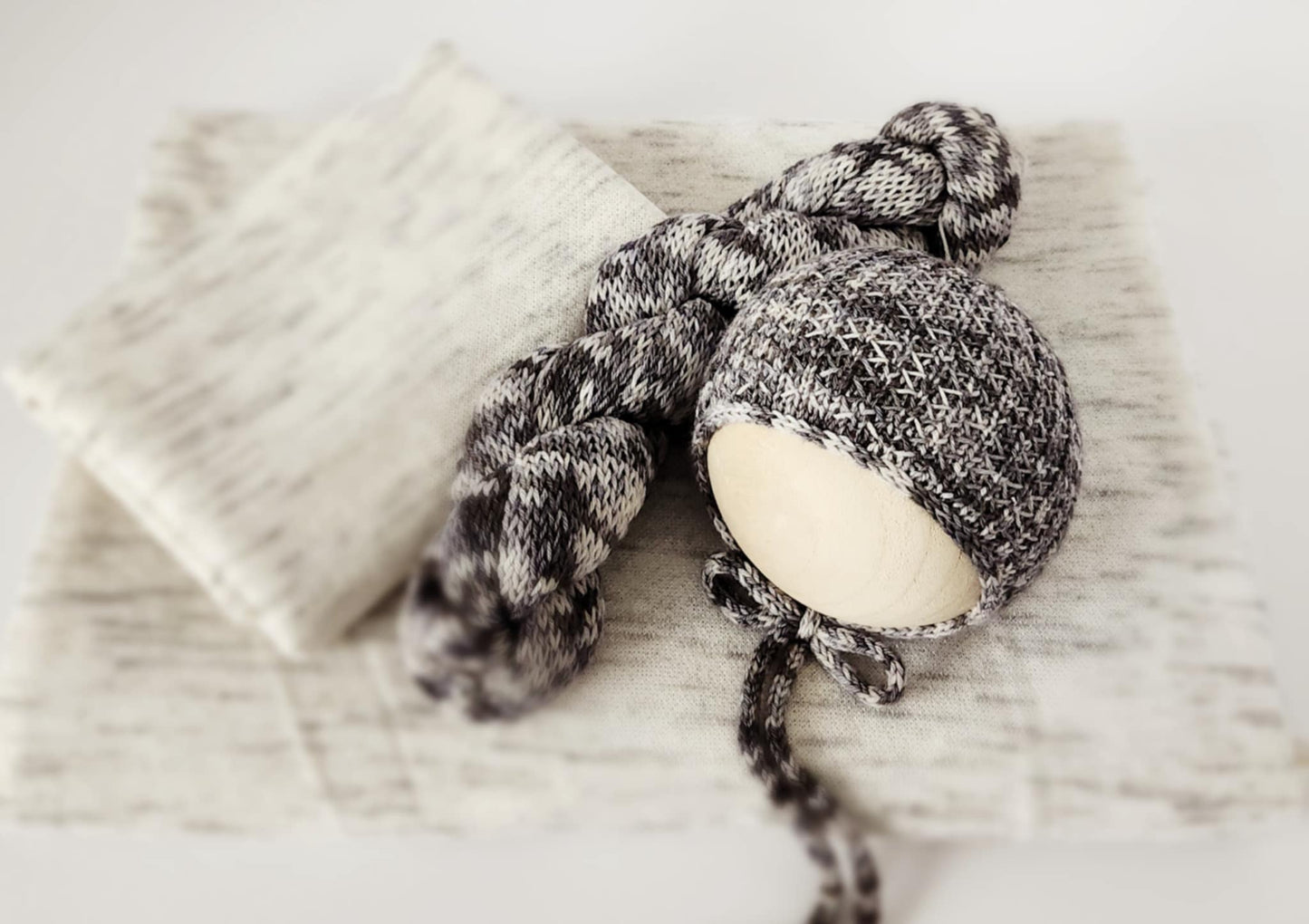 Neutral Backdrop, Stretch Wrap, Bonnet & Wrap Sets