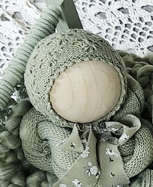 Petals Bonnet & Wrap Set