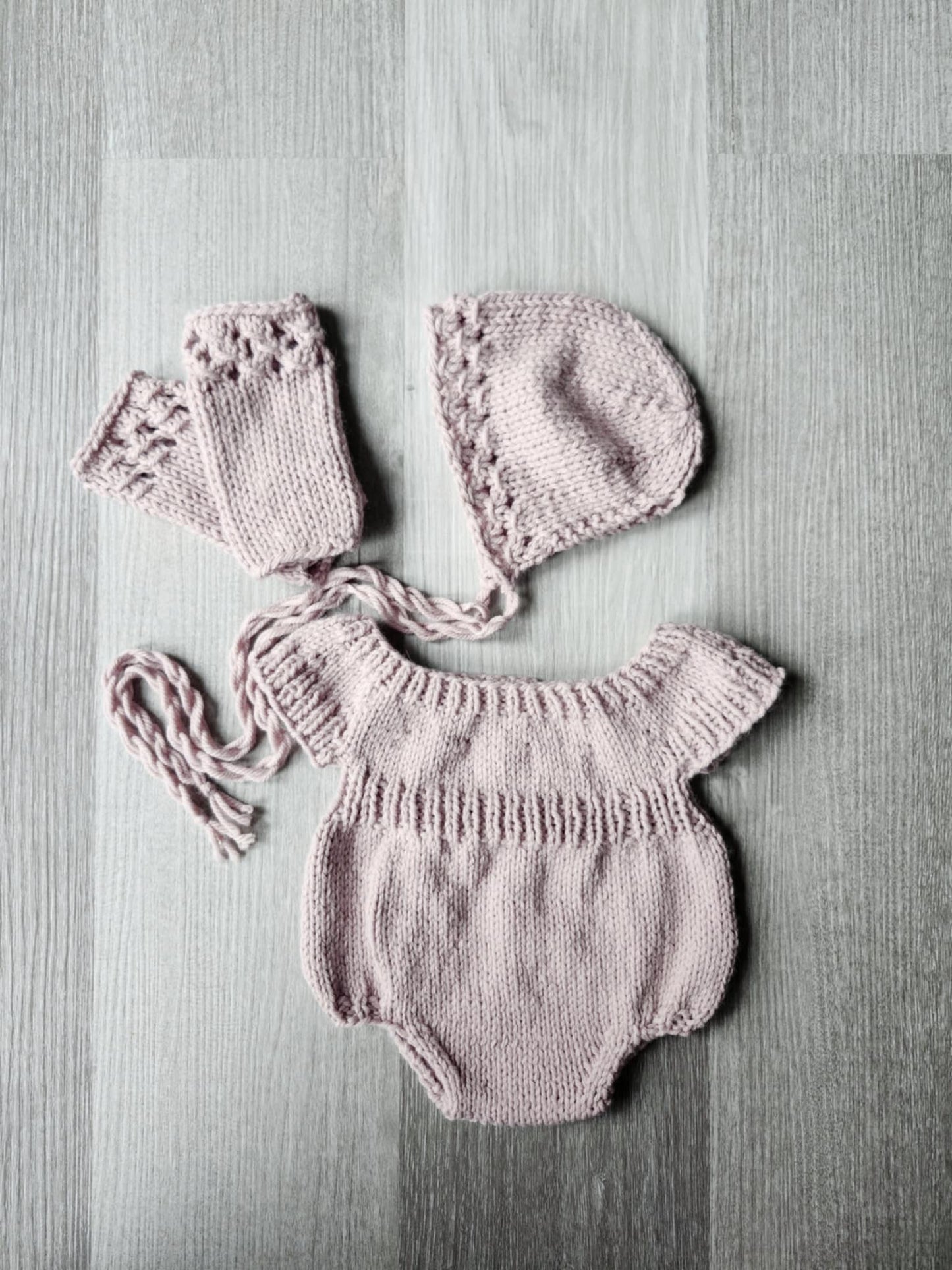 Julia Newborn Romper