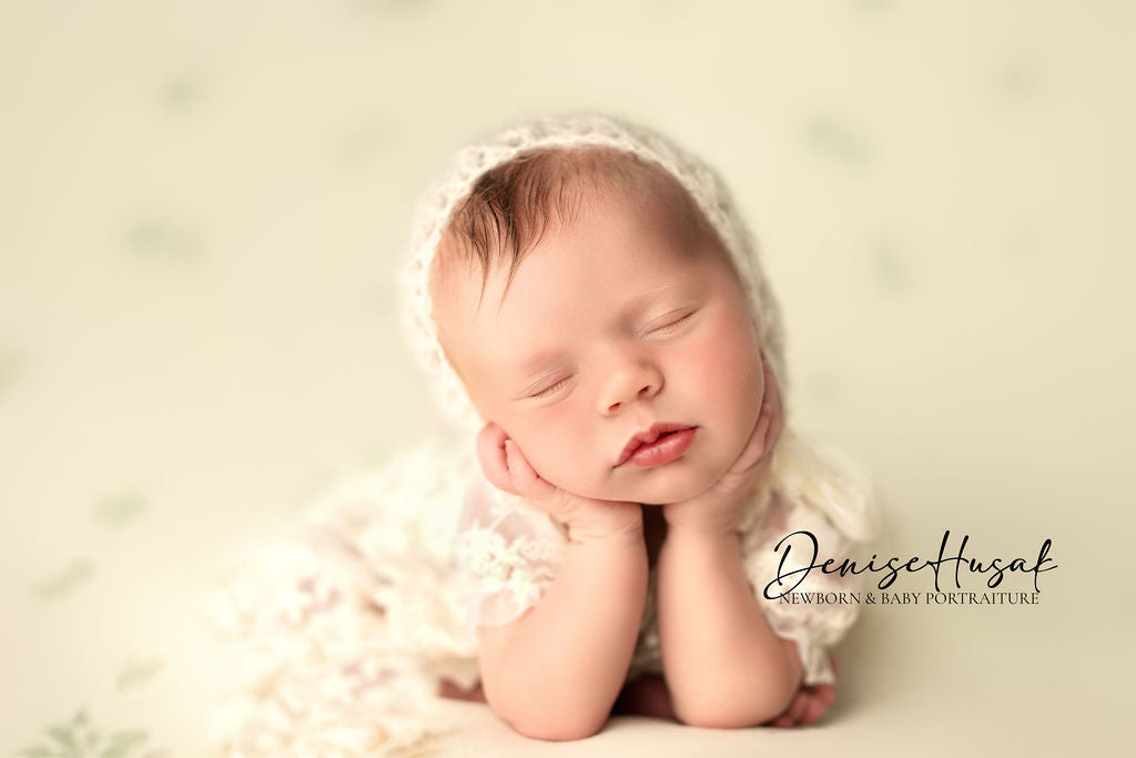 Newborn Victoria Bonnet