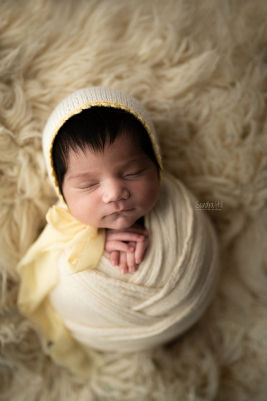 Newborn Bonnet with Trim RTS