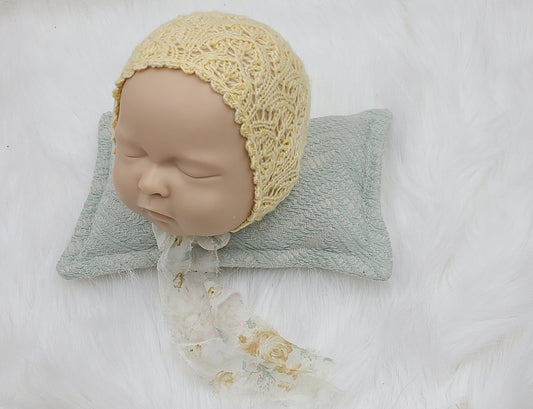 Newborn Karalyna Bonnet MTO