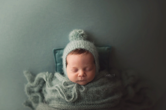 PREORDER Pompom Bonnet & Wrap Set