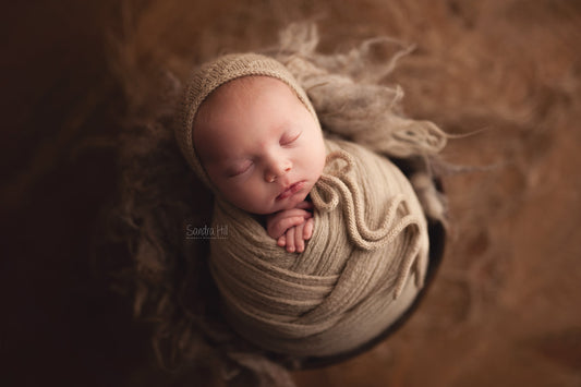 Newborn Kyle Bonnet